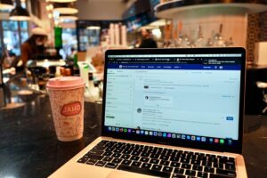 B2B Sales Prospecting Techniques: Complete Guide for 2026