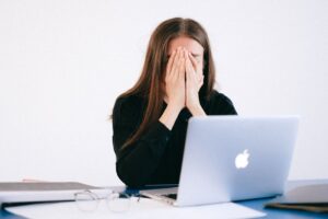 How to Manage Time and Avoid Burnout as a Solo Founder
